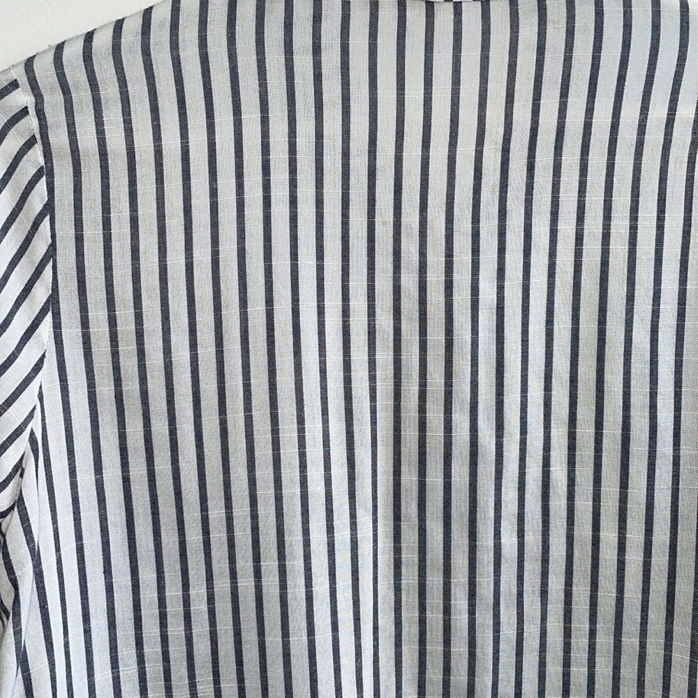Umgee Striped Button Down Small - image 7